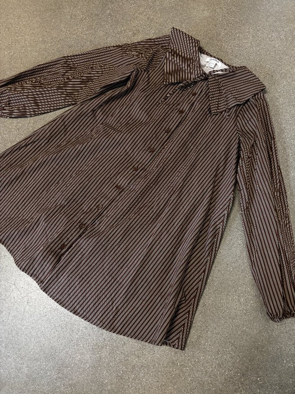 ASOS Glamorous poplin mini shirt dress in brown and buttermilk stripes - Picture 4 of 6